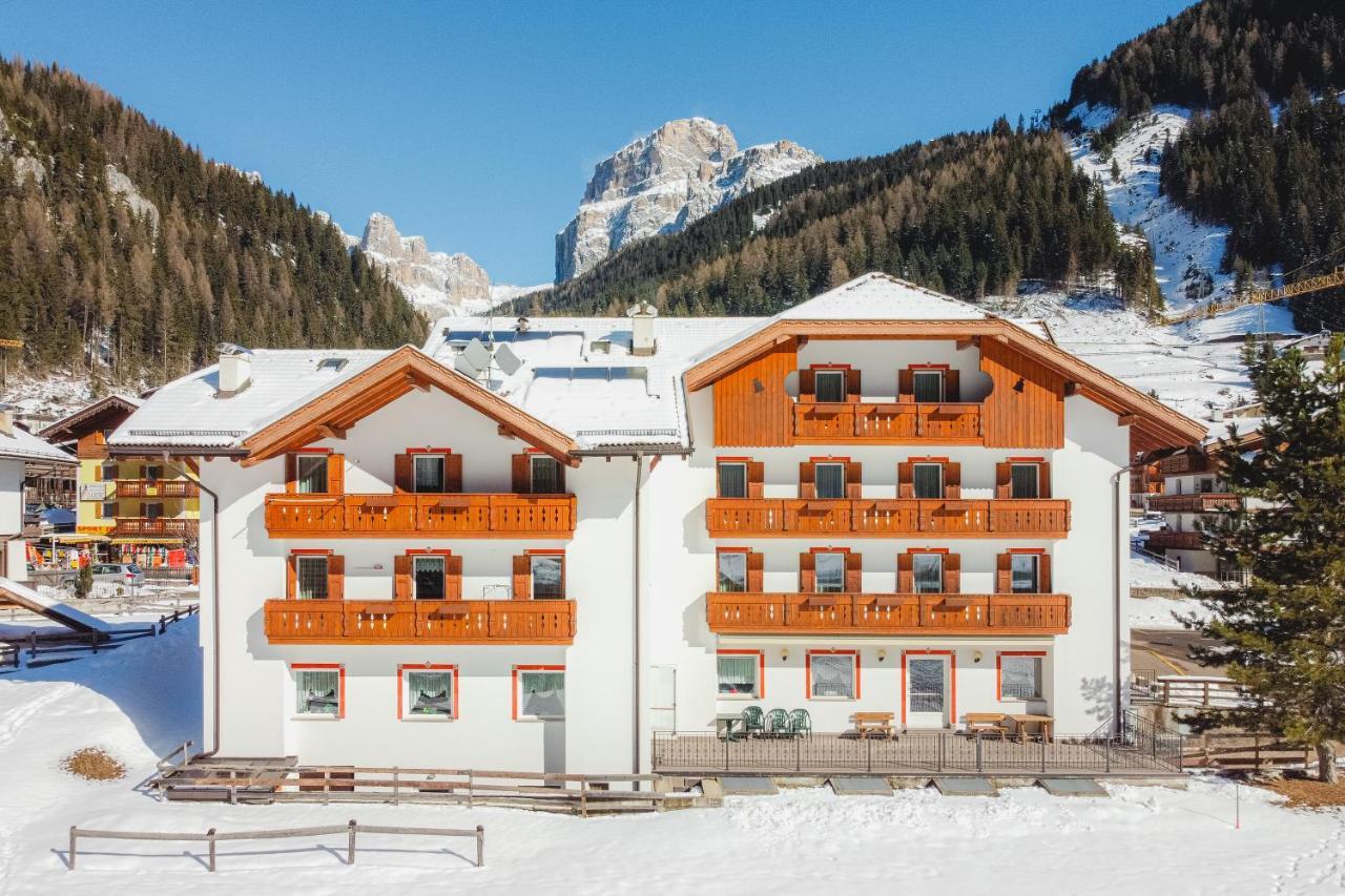 Albergo Canazei *