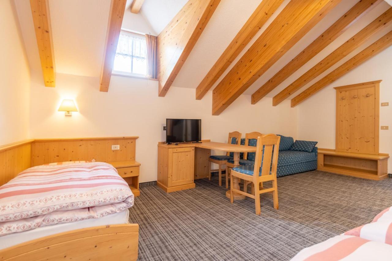 Albergo Canazei * Canazei